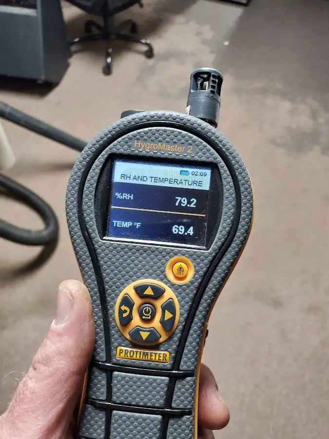 Moisture meter humidity assessment for Fire & Smoke Damage Restoration in Flatwoods